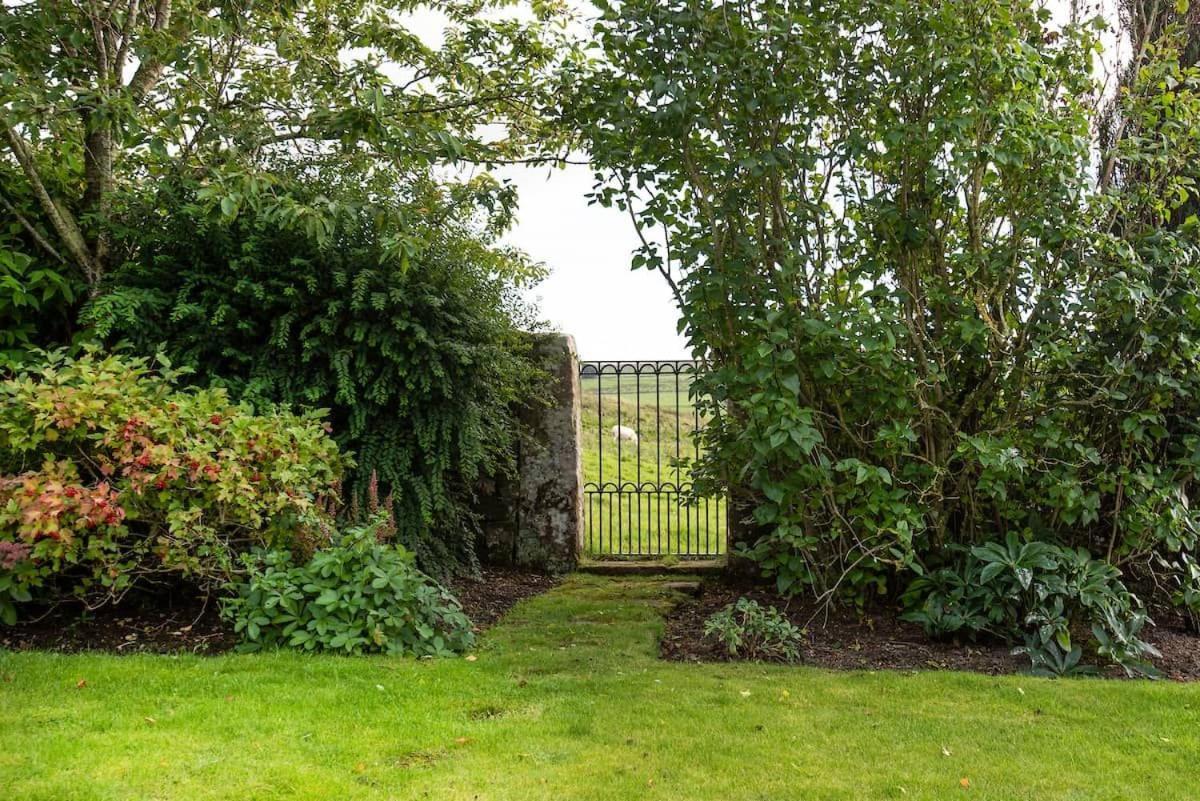 Вилла Broadgate House & Steading West Woodburn Экстерьер фото